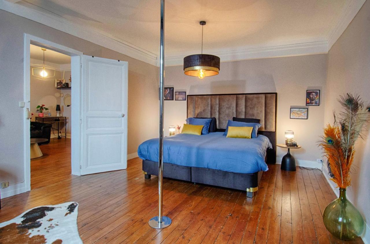 Sweet Nina Jazz Appartement Pour 5 Voyageurs, Situe A La Place De La Republique, Avec Parking Et Lit Queen Size Le Mans Exterior photo